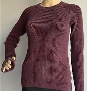Lululemon sweater size 10